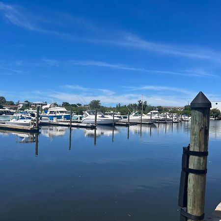 Marina Vibes - Sarasota Hotel Exterior photo