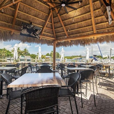 Marina Vibes - Sarasota Hotel Exterior photo