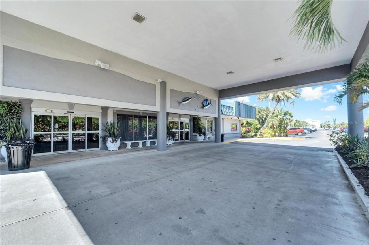 Marina Vibes - Sarasota Hotel Exterior photo