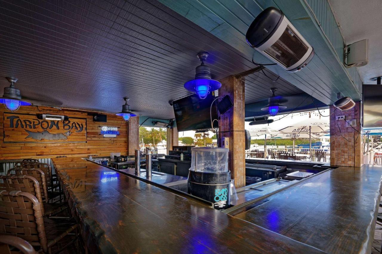 Marina Vibes - Sarasota Hotel Exterior photo