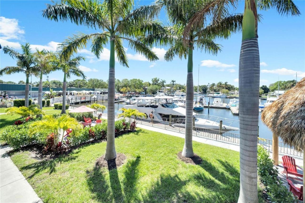 Marina Vibes - Sarasota Hotel Exterior photo